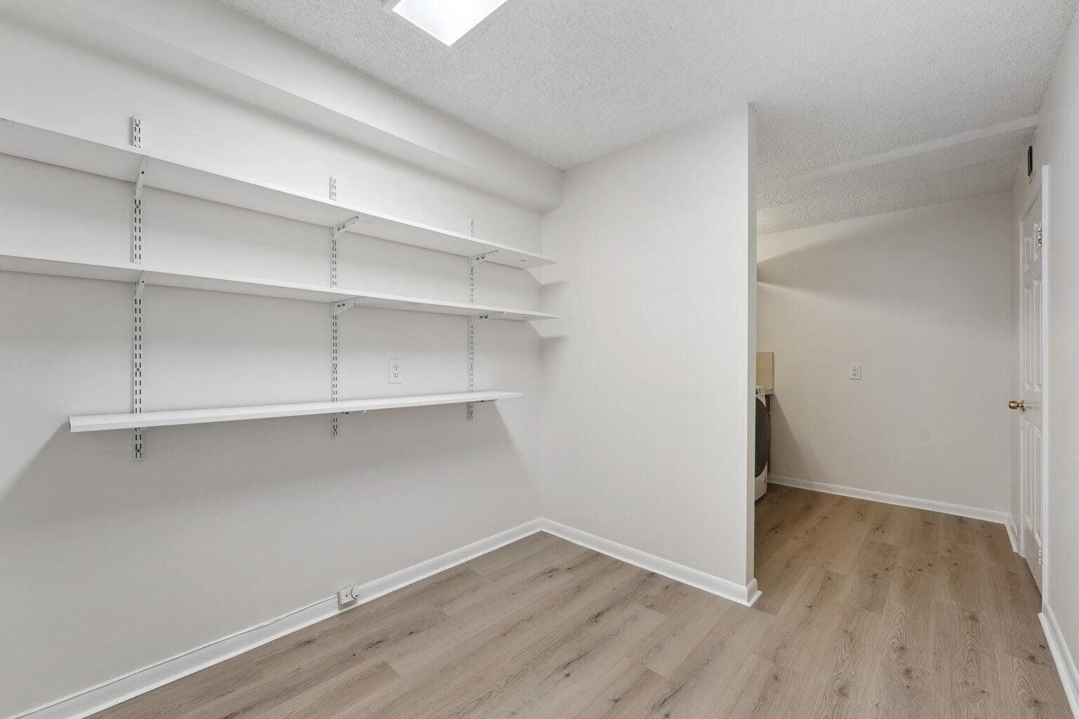 3716 Whitehall Drive 405, West Palm Beach, FL 33401 photo 10