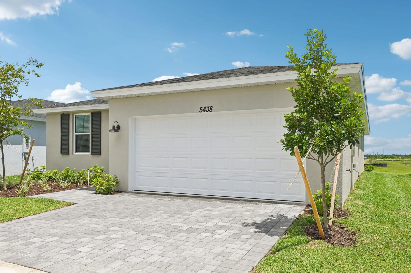 5438 Hampton Park Circle, Vero Beach, FL 32966 photo 2