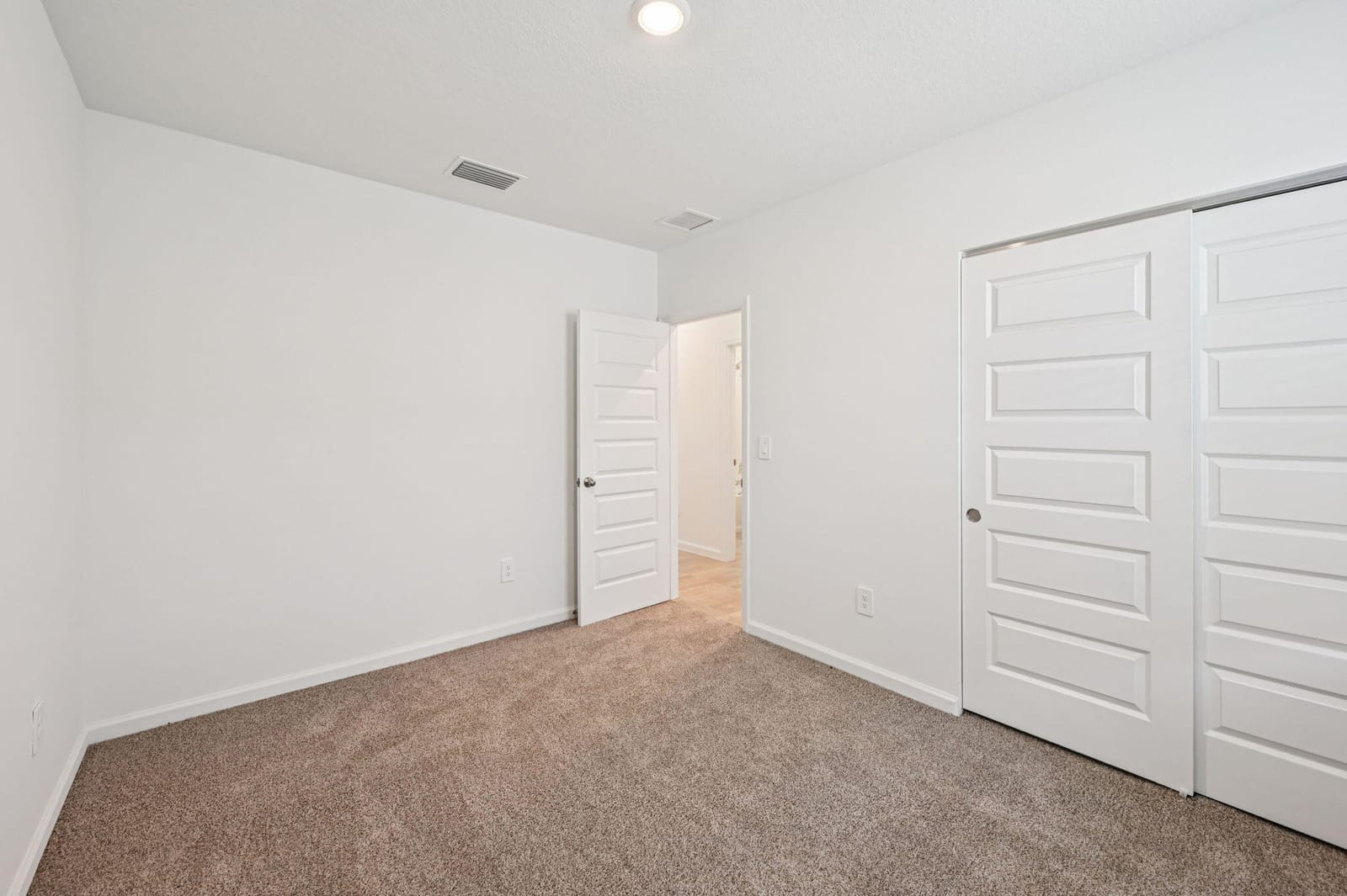5438 Hampton Park Circle, Vero Beach, FL 32966 photo 19