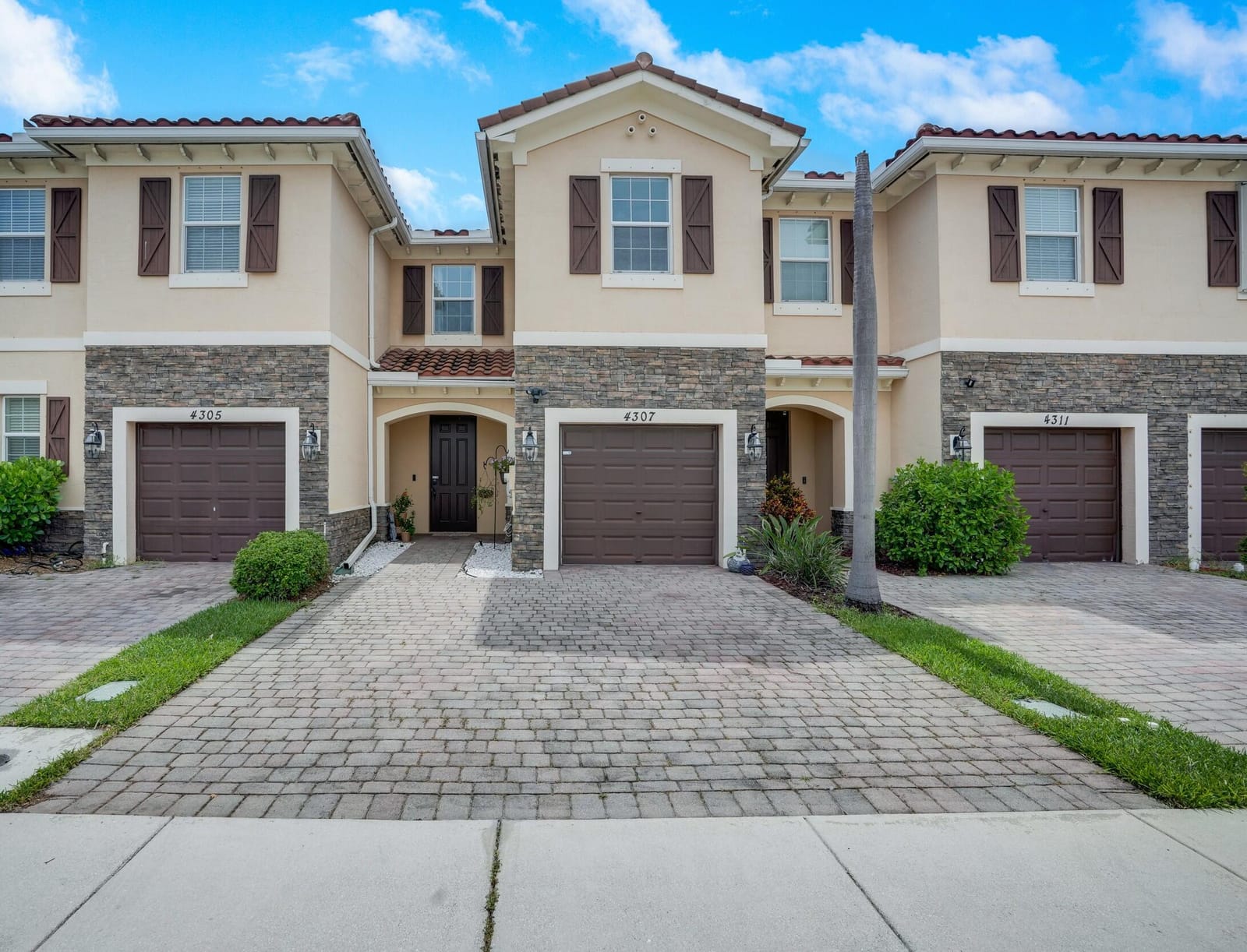 4307 Chalmers Lane, West Palm Beach, FL 33417 photo 1