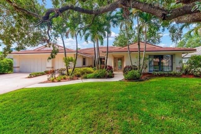 2117 SW Heronwood Road, sold in Heronwood, Palm City, FL
