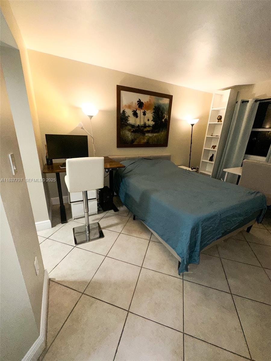 2351 Douglas Road 702, Miami, FL 33145 photo 16