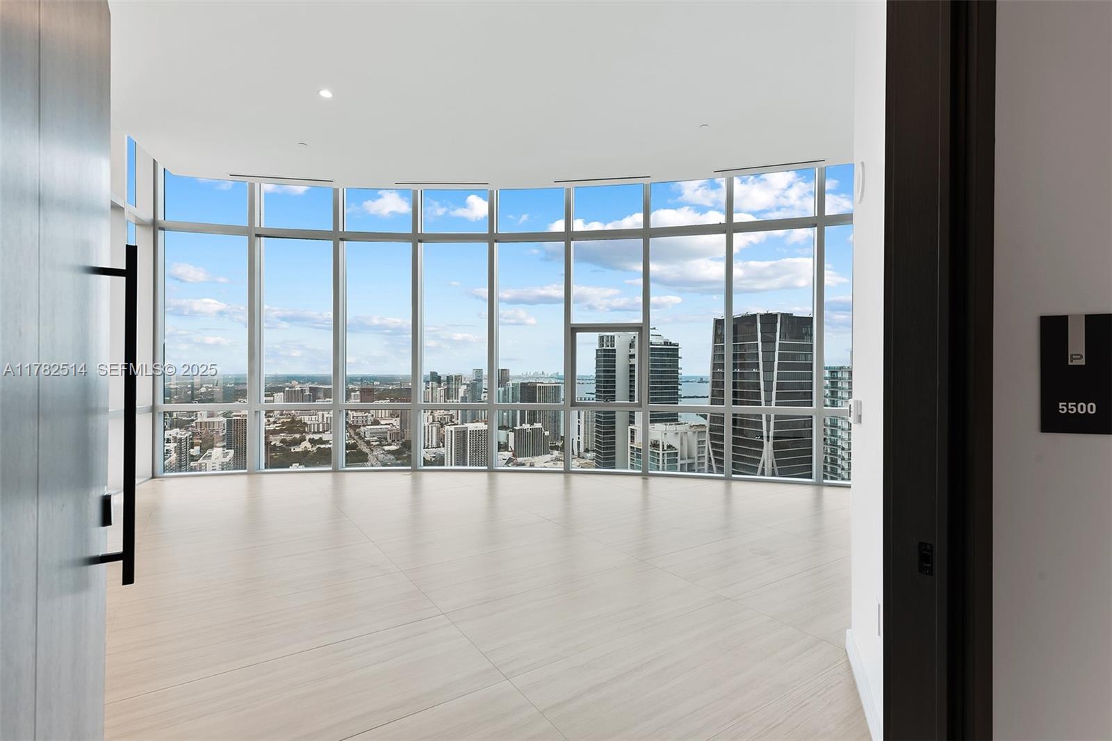 851 NE 1st Avenue PH 5500, Miami, FL 33132 photo 27