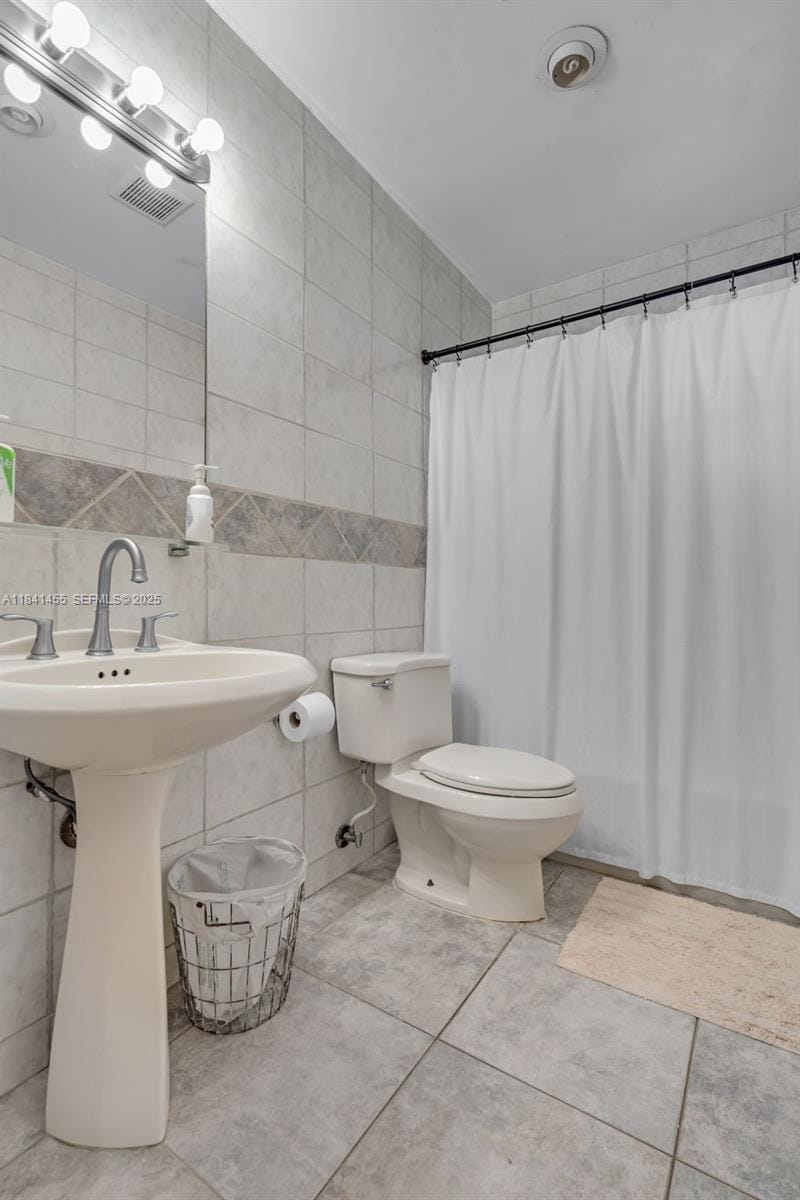 12850 SW 43rd Drive 256-B — photo 11