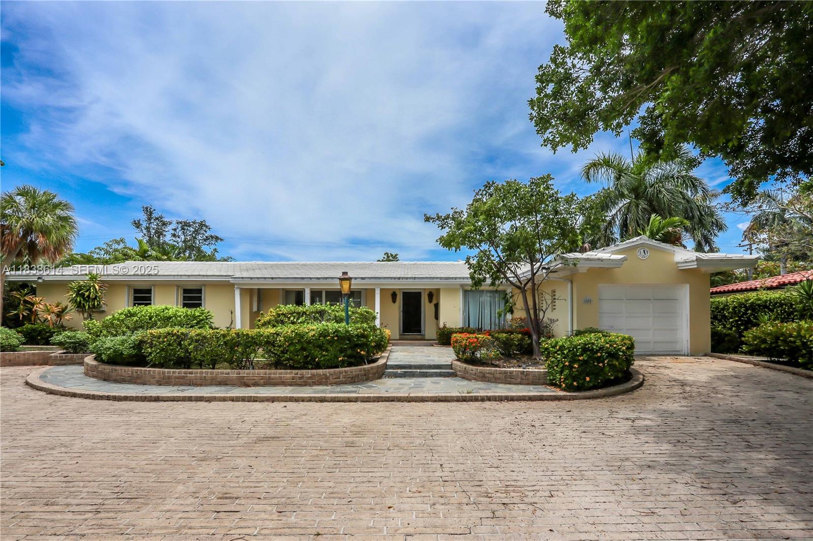 1022 Jefferson Street, Hollywood, FL 33019, Hollywood