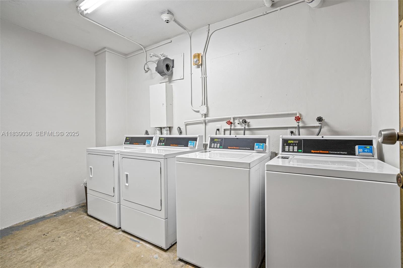 2899 Collins Avenue 931, Miami Beach, FL 33140 photo 16