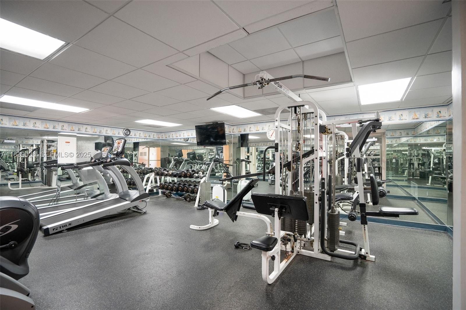 2899 Collins Avenue 931, Miami Beach, FL 33140 photo 21