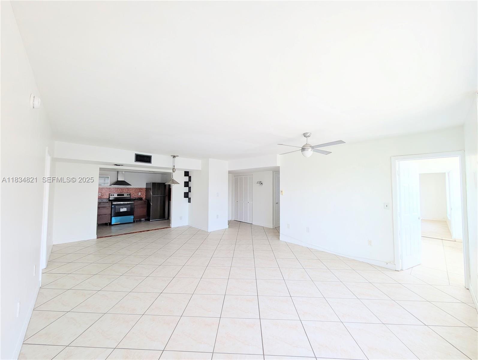 1075 93rd Street 401, Bay Harbor Islands, FL 33154 photo 4