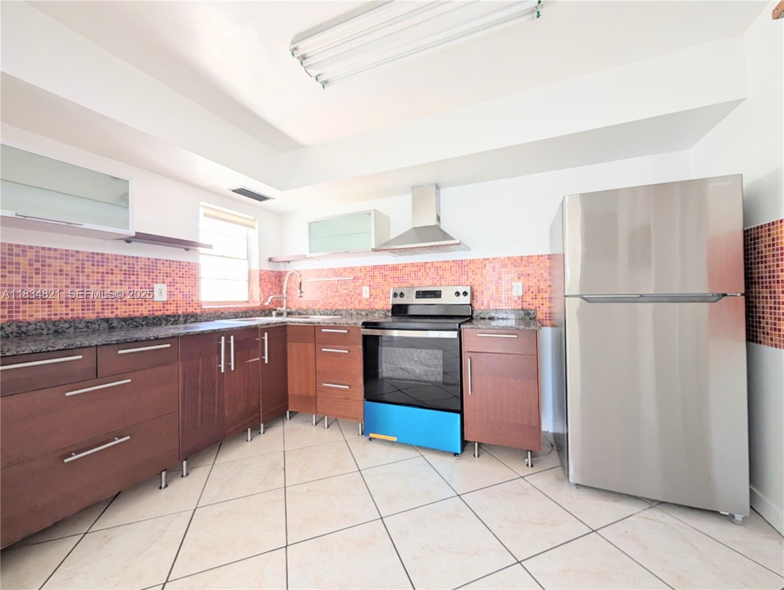1075 93rd Street 401, Bay Harbor Islands, FL 33154 photo 9