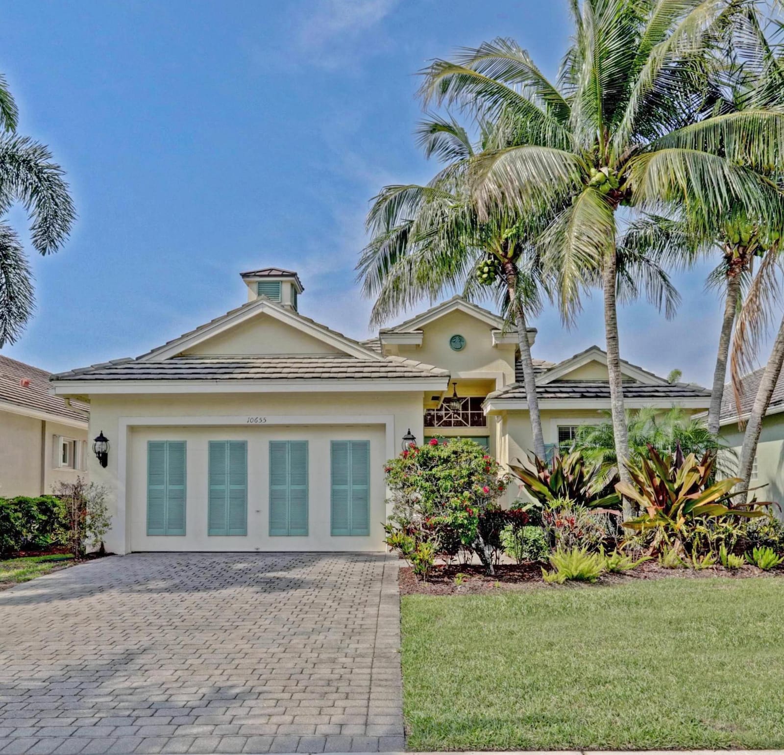 10655 La Strada, West Palm Beach, FL 33412