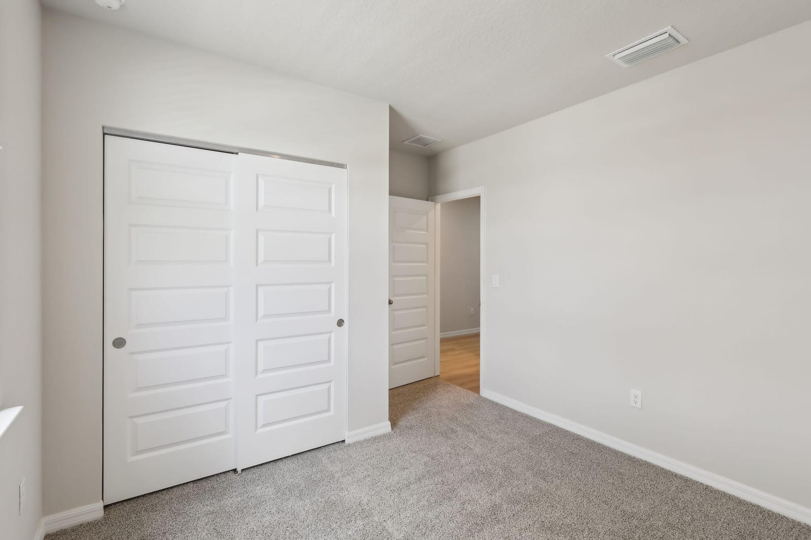 5426 Hampton Park Circle, Vero Beach, FL 32966 photo 16