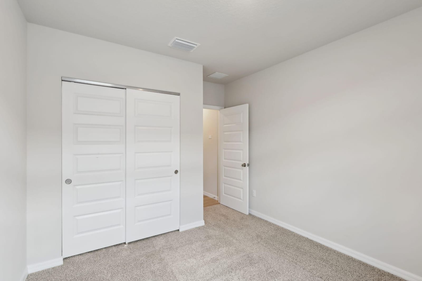 5426 Hampton Park Circle, Vero Beach, FL 32966 photo 22