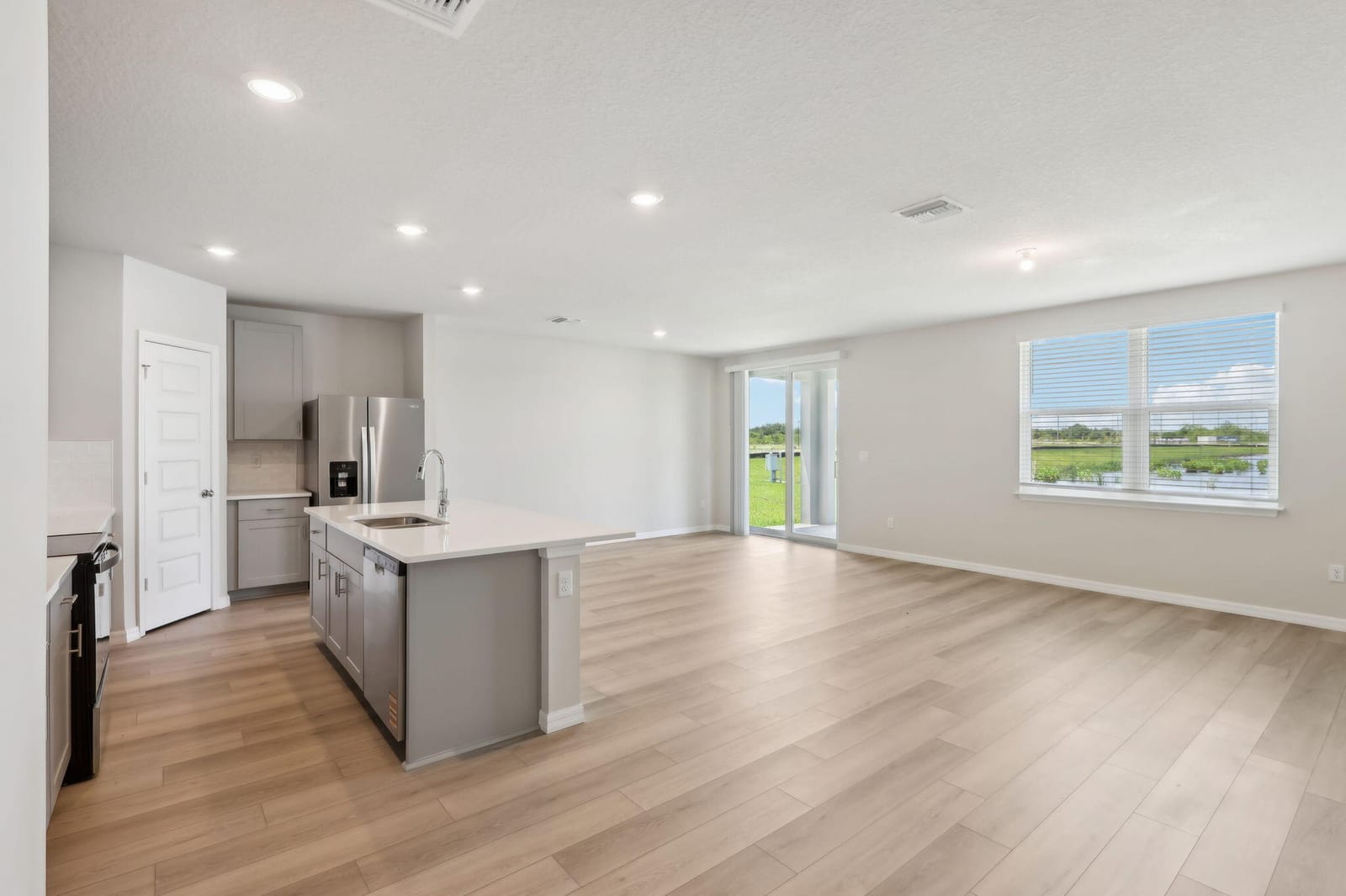 5426 Hampton Park Circle — photo 10