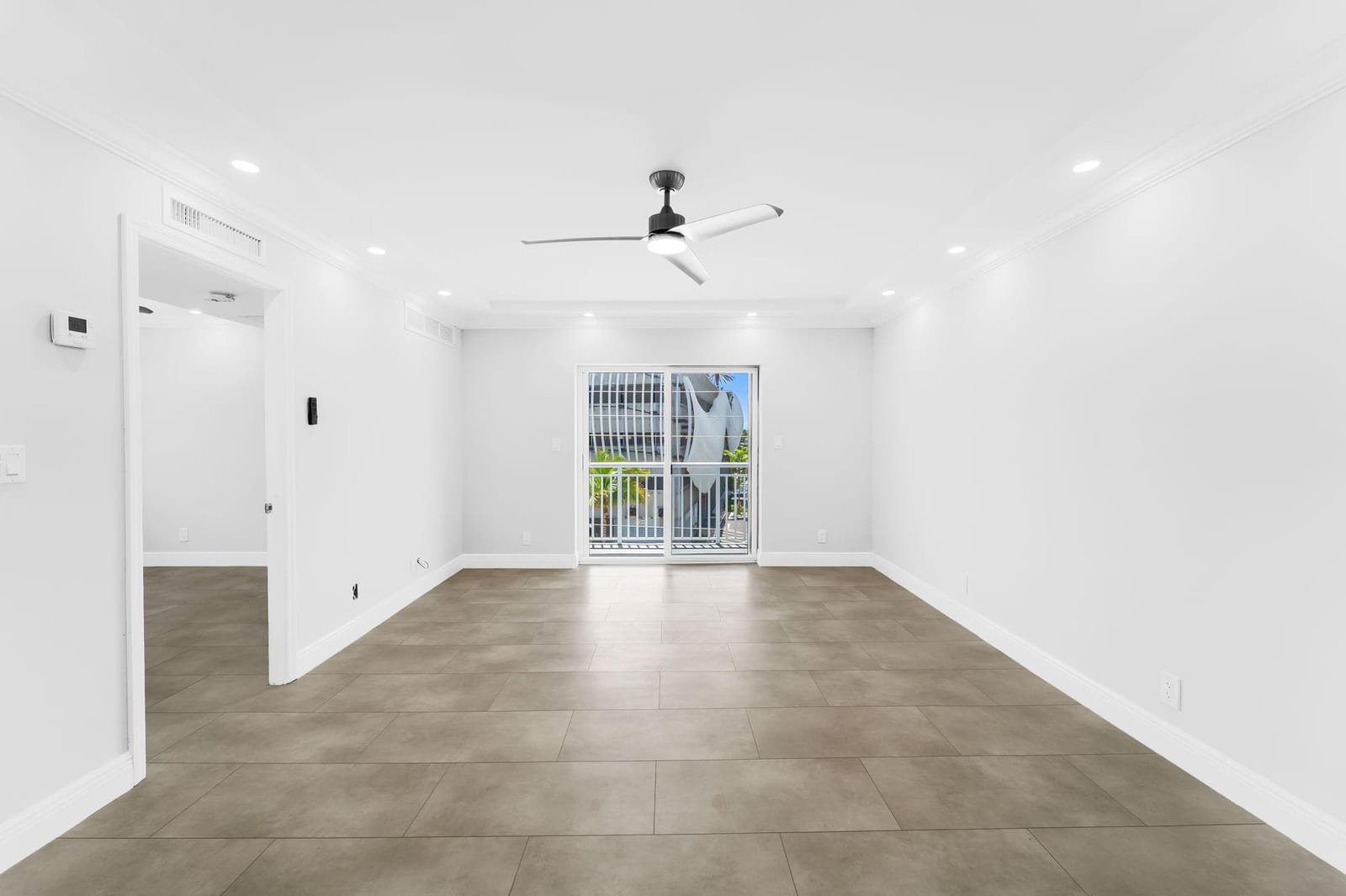 200 S Birch Road 408 — photo 6