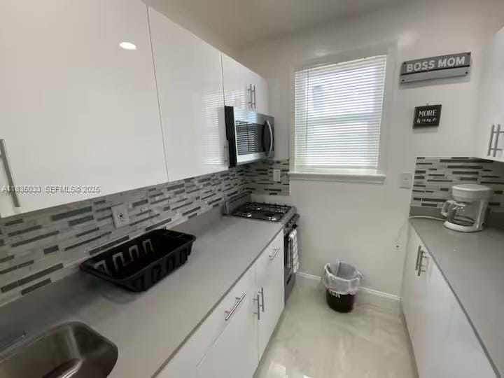 324 Van Buren Street, Hollywood, FL 33019 photo 2