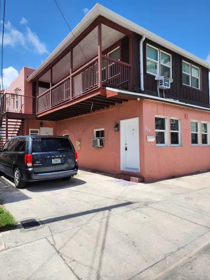 324 Van Buren Street, Hollywood, FL 33019 photo 29