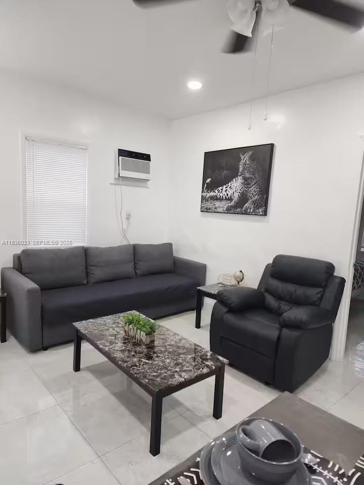 324 Van Buren Street, Hollywood, FL 33019 photo 5