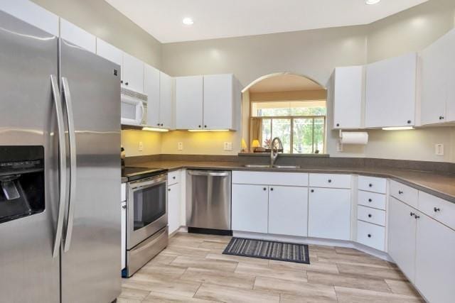 676 W Palm Aire Drive — photo 9