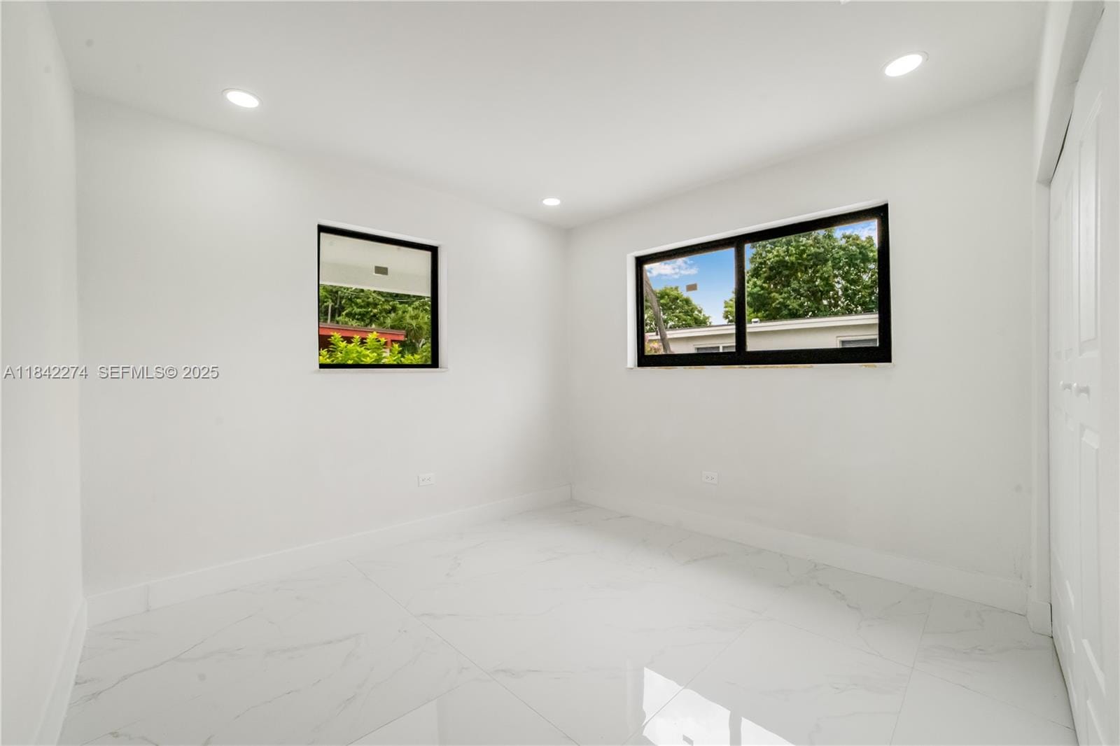 301 W 30th Street, Hialeah, FL 33012 photo 21