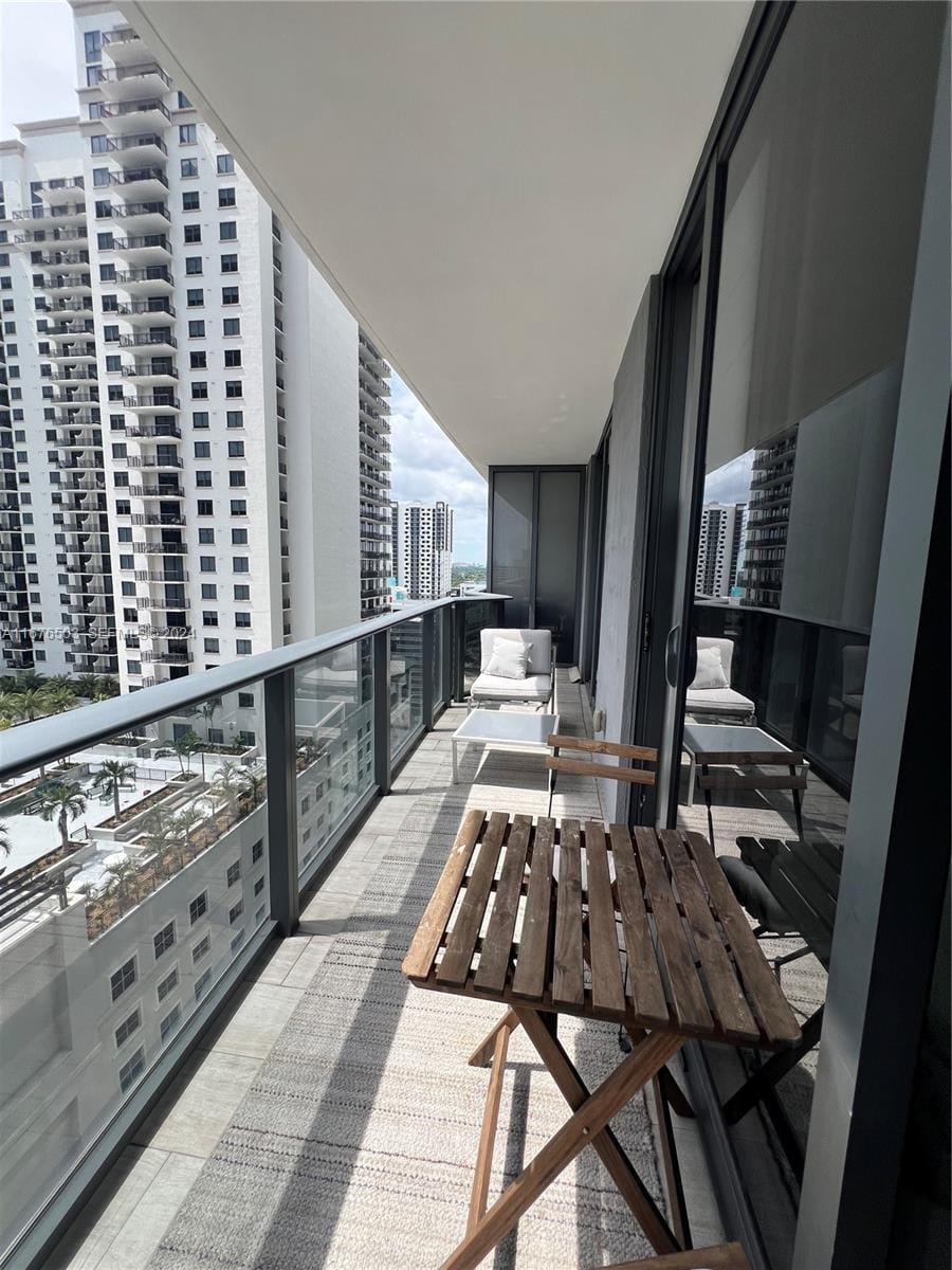 55 SW 9th Street 1604, Miami, FL 33130 photo 13