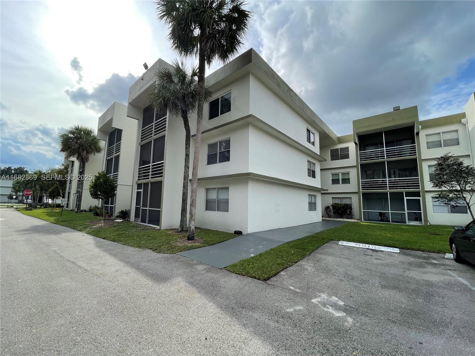 4255 N University Drive 201, Sunrise, FL 33351, Sunrise