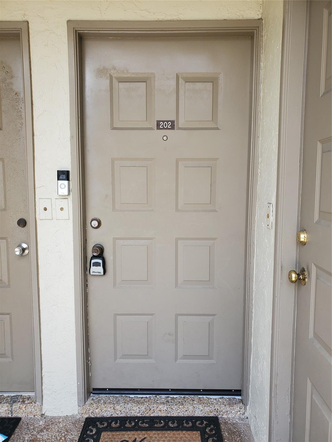 306 Gardens Drive 202 — photo 2