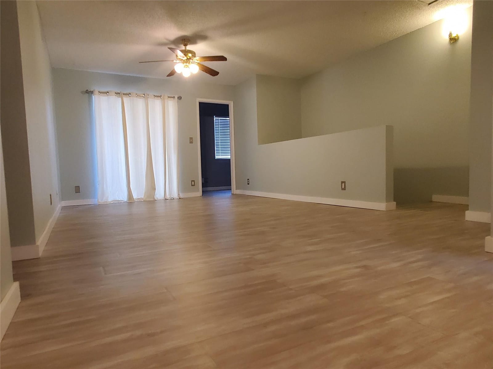 306 Gardens Drive 202 — photo 4