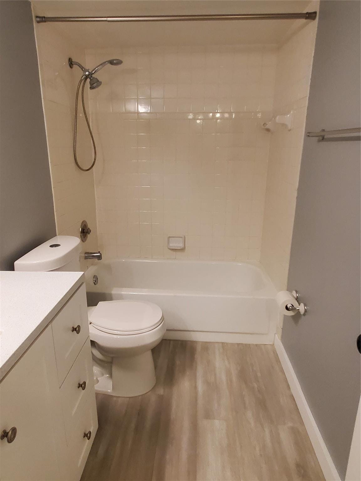 306 Gardens Drive 202 — photo 9