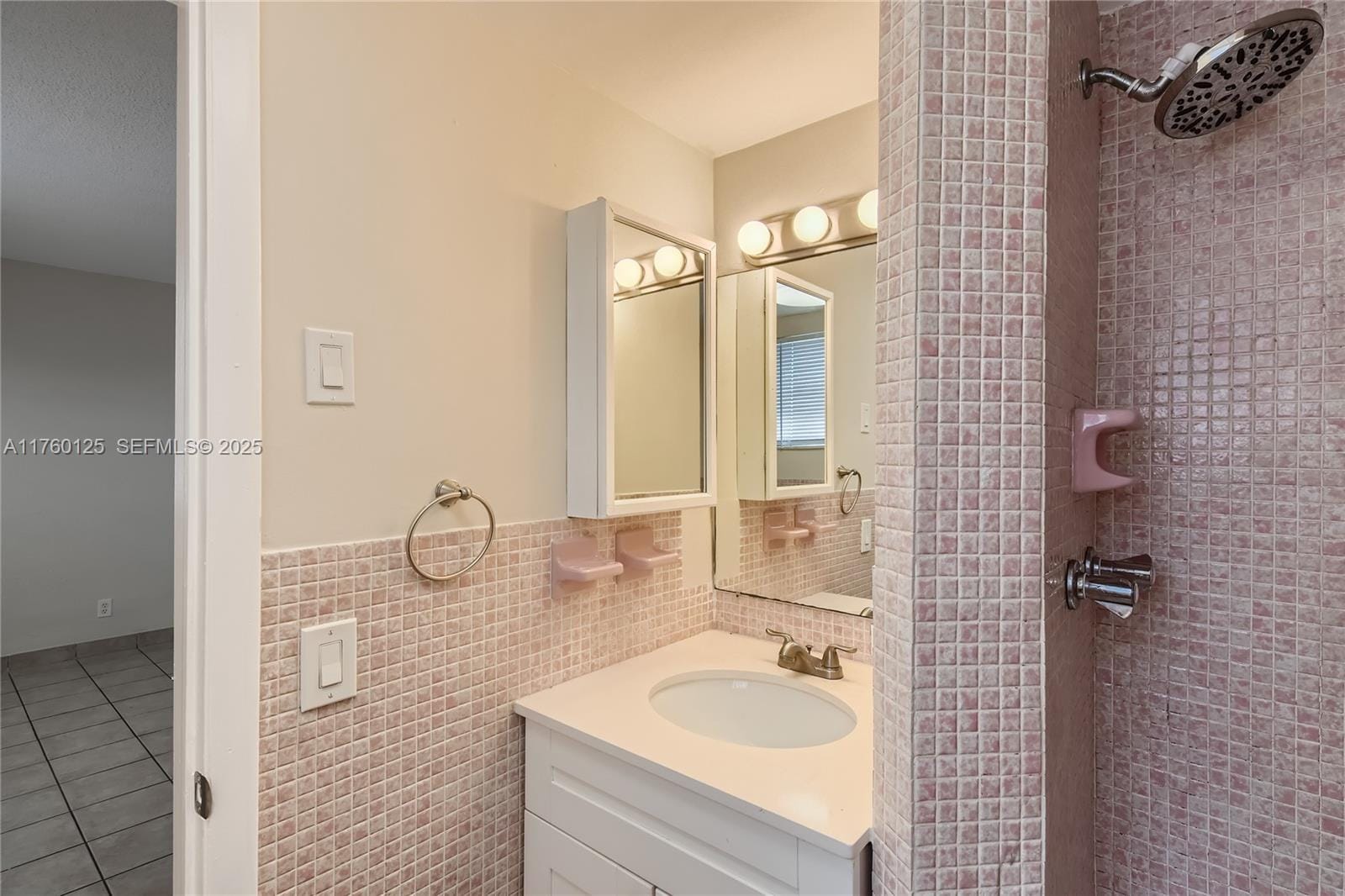 1855 Plunkett Street 406 — photo 7