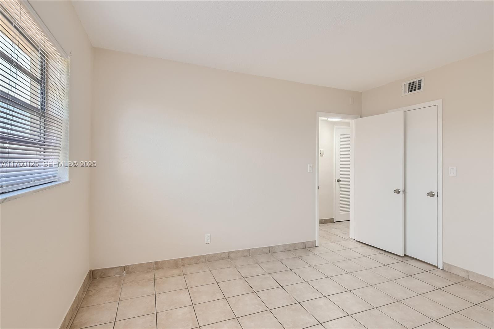 1855 Plunkett Street 406 — photo 8