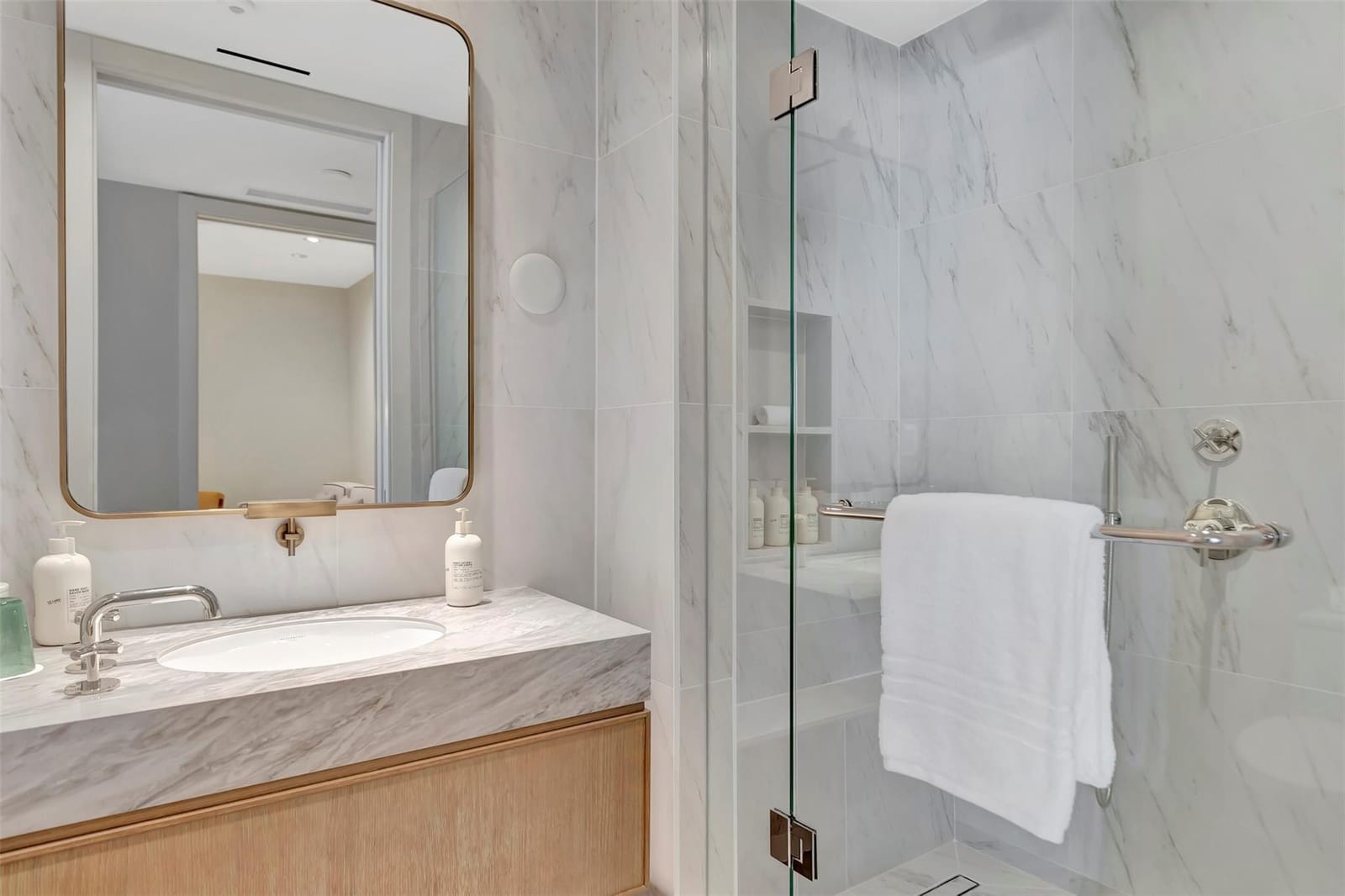 525 N Fort Lauderdale Beach Boulevard 1607, Fort Lauderdale, FL 33304 photo 19