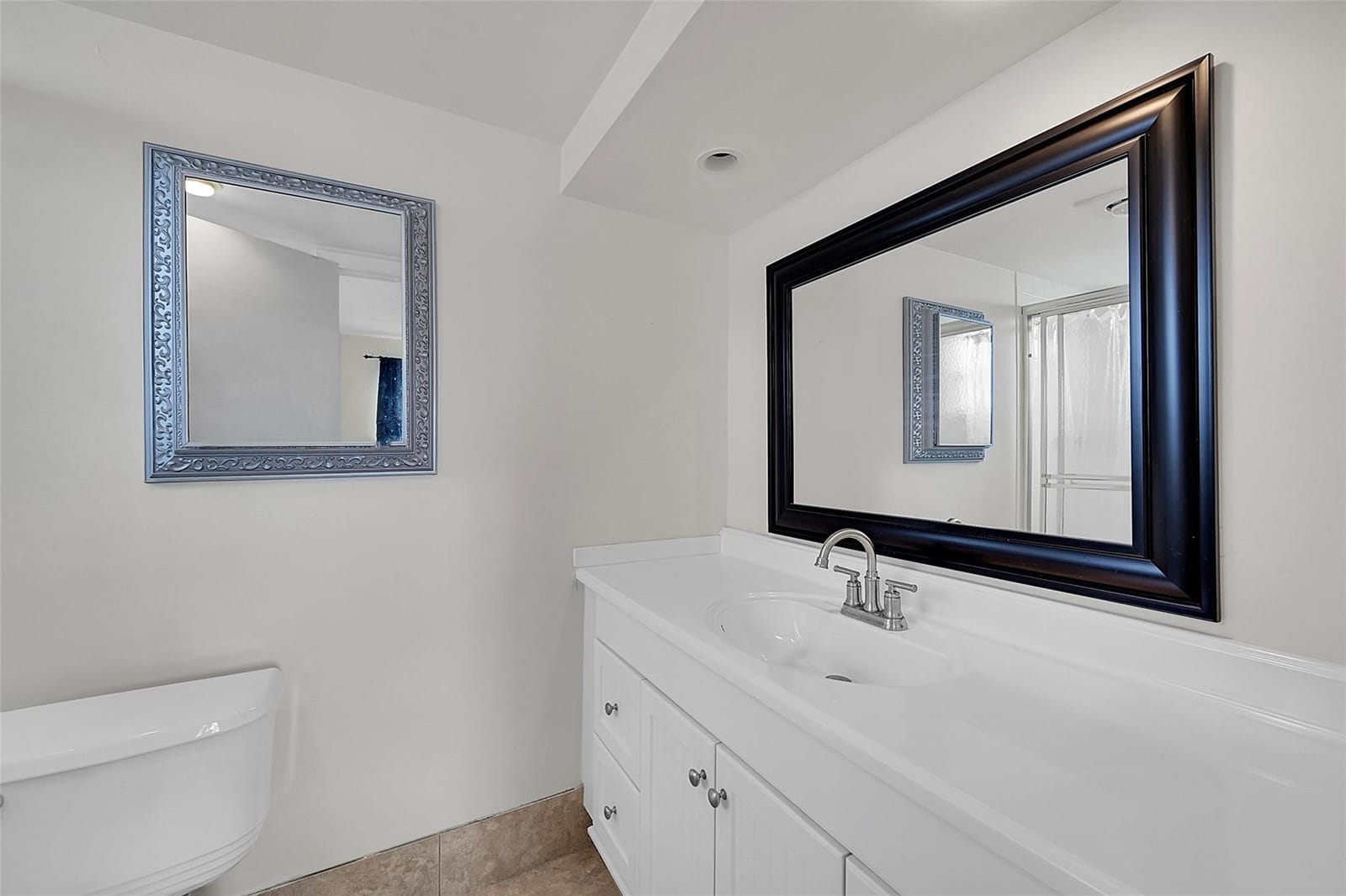 4000 NW 44th Avenue 401, Lauderdale Lakes, FL 33319 photo 22