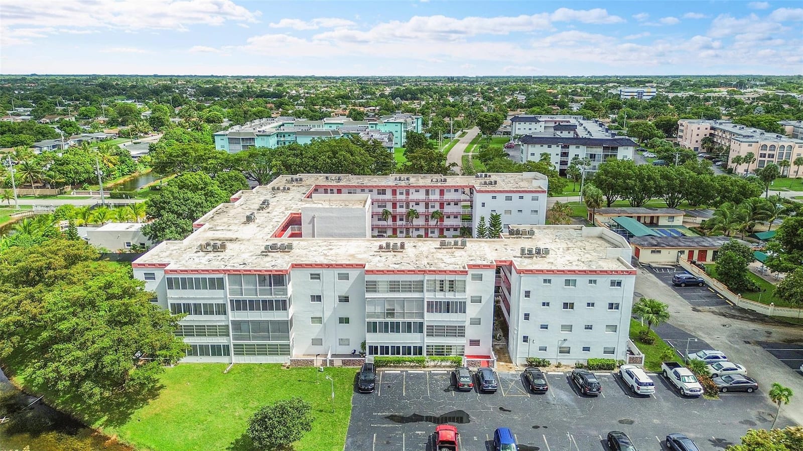4000 NW 44th Avenue 401, Lauderdale Lakes, FL 33319 photo 29