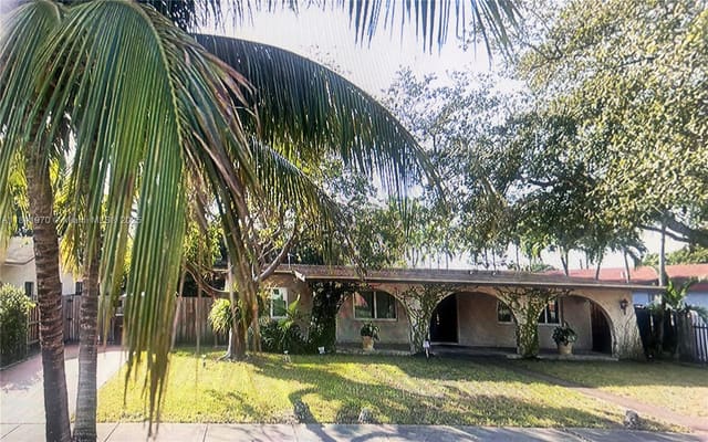 750 E 31st Street, Hialeah, FL 33013