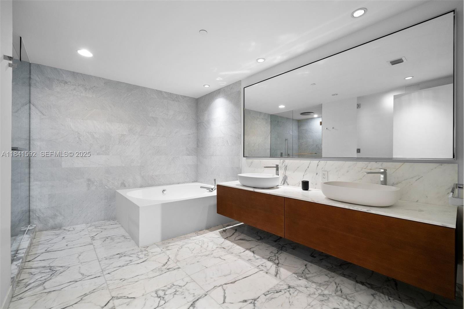 10203 Collins Avenue 202, Bal Harbour, FL 33154 photo 13