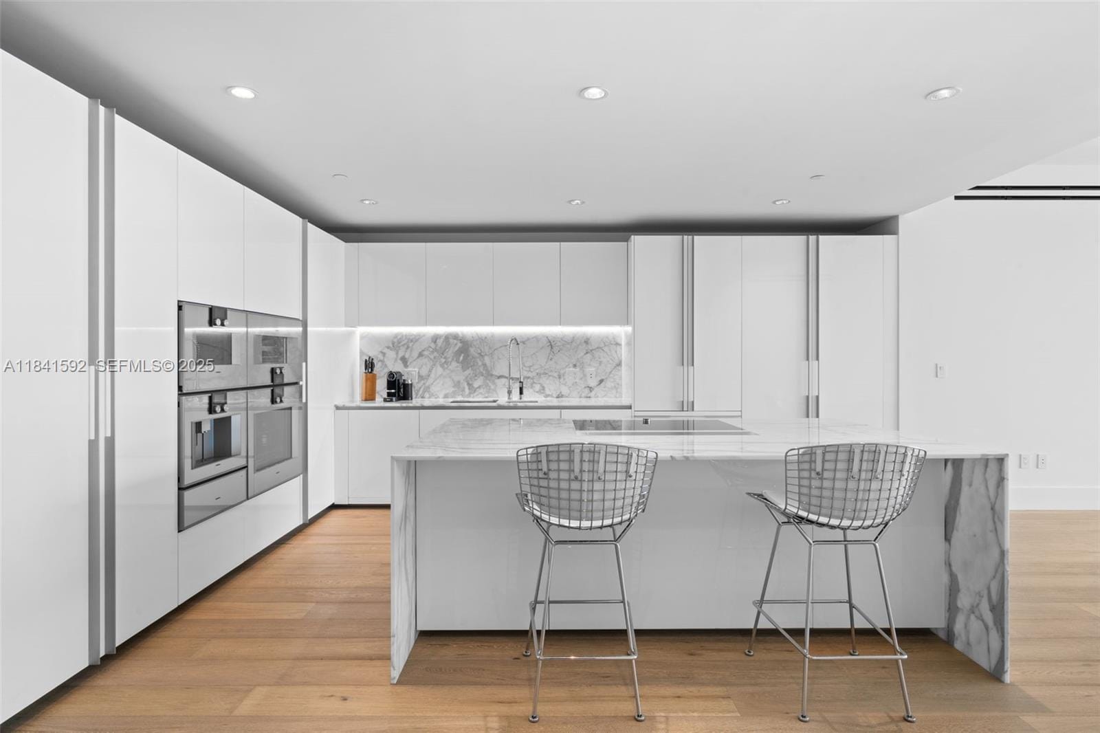 10203 Collins Avenue 202, Bal Harbour, FL 33154 photo 9