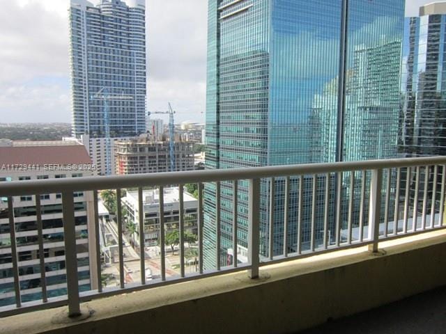 170 SE 14th Street 2306, Miami, FL 33131 photo 17