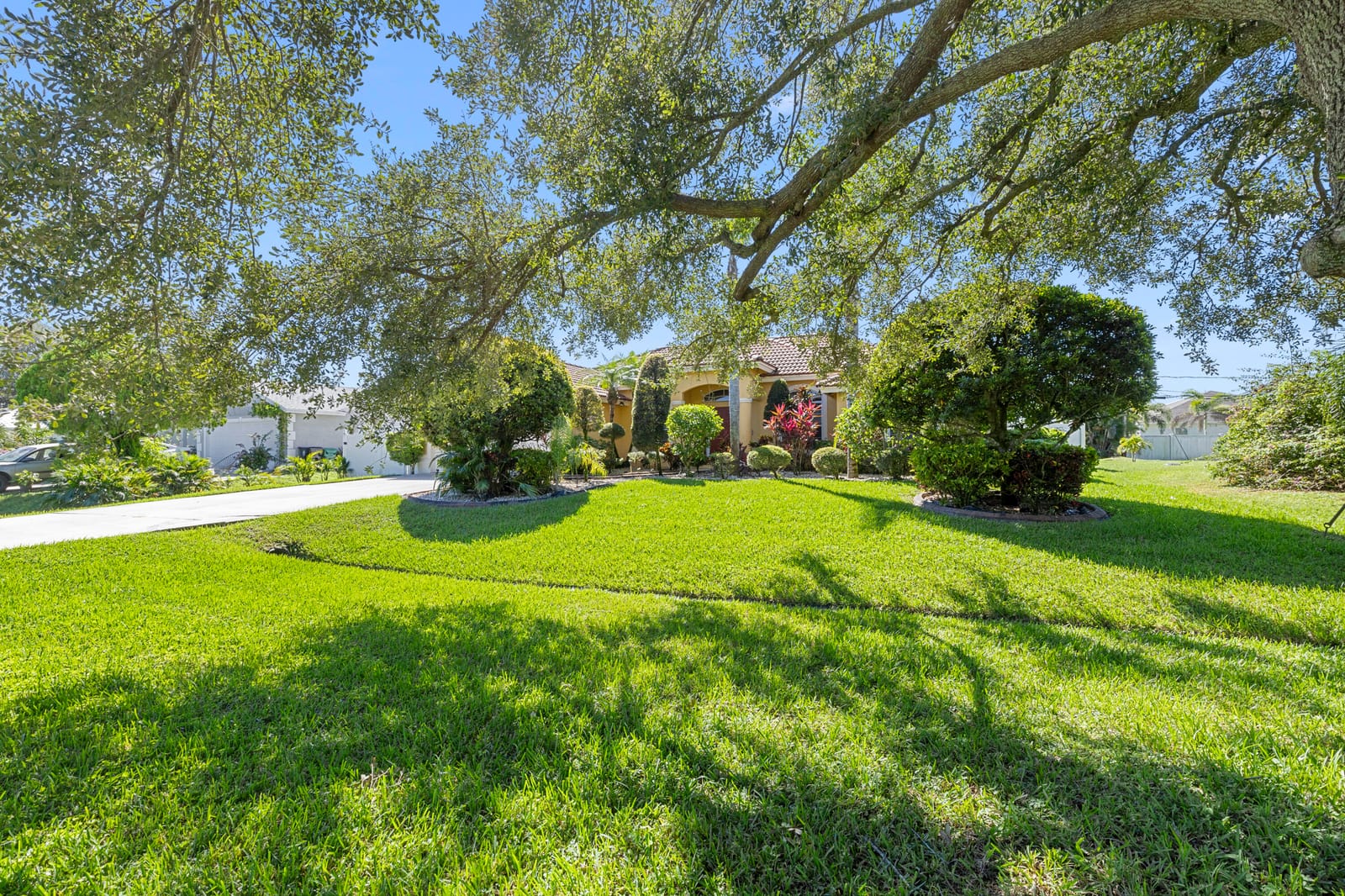 233 SW Tulip Boulevard, Port St. Lucie, FL 34953