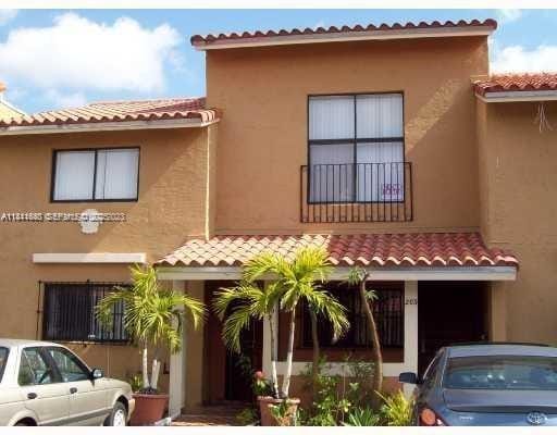 2740 W 62nd Place 202, Hialeah, FL 33016