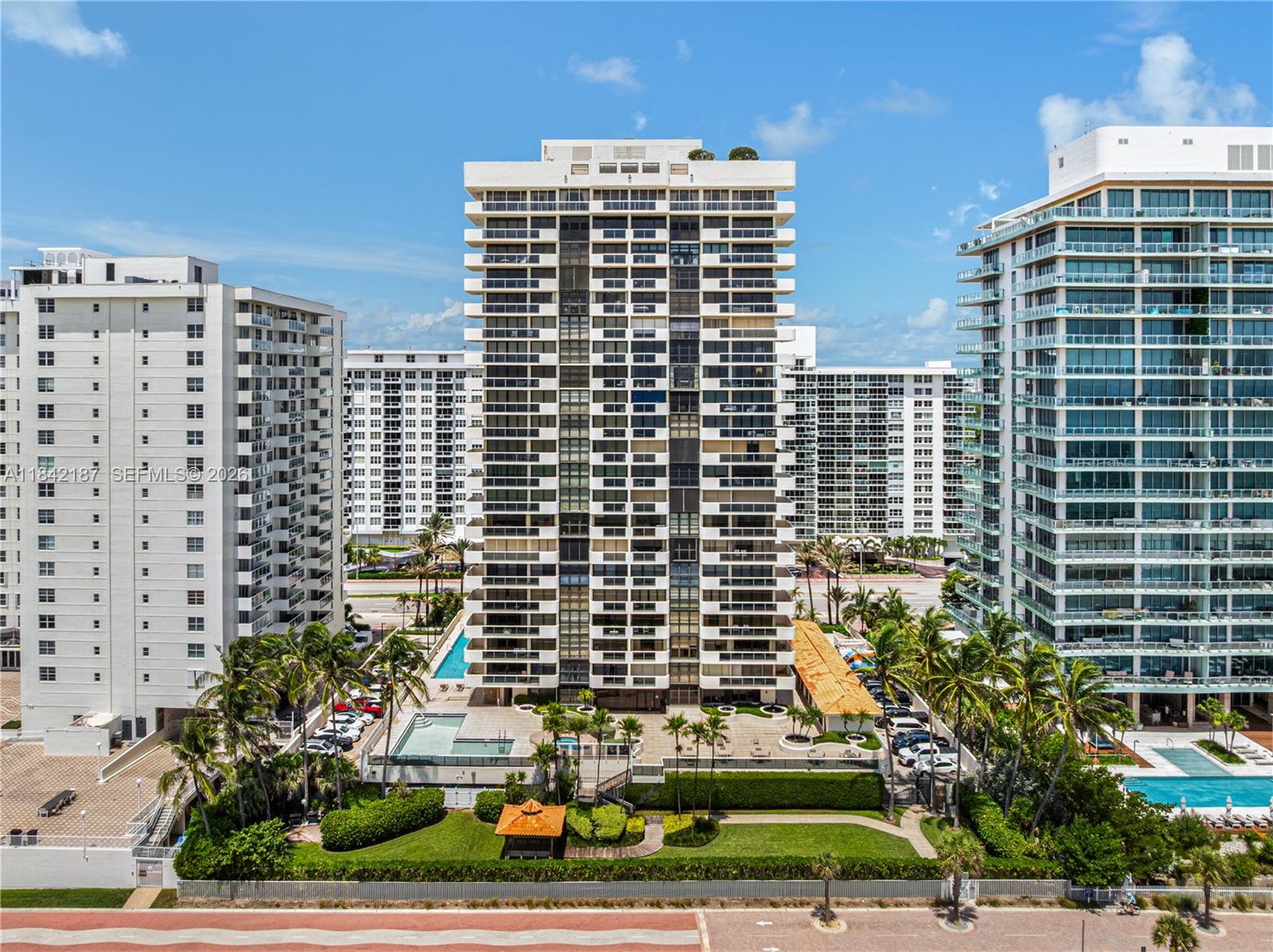 5757 Collins Avenue PH4, Miami Beach, FL 33140, Miami Beach
