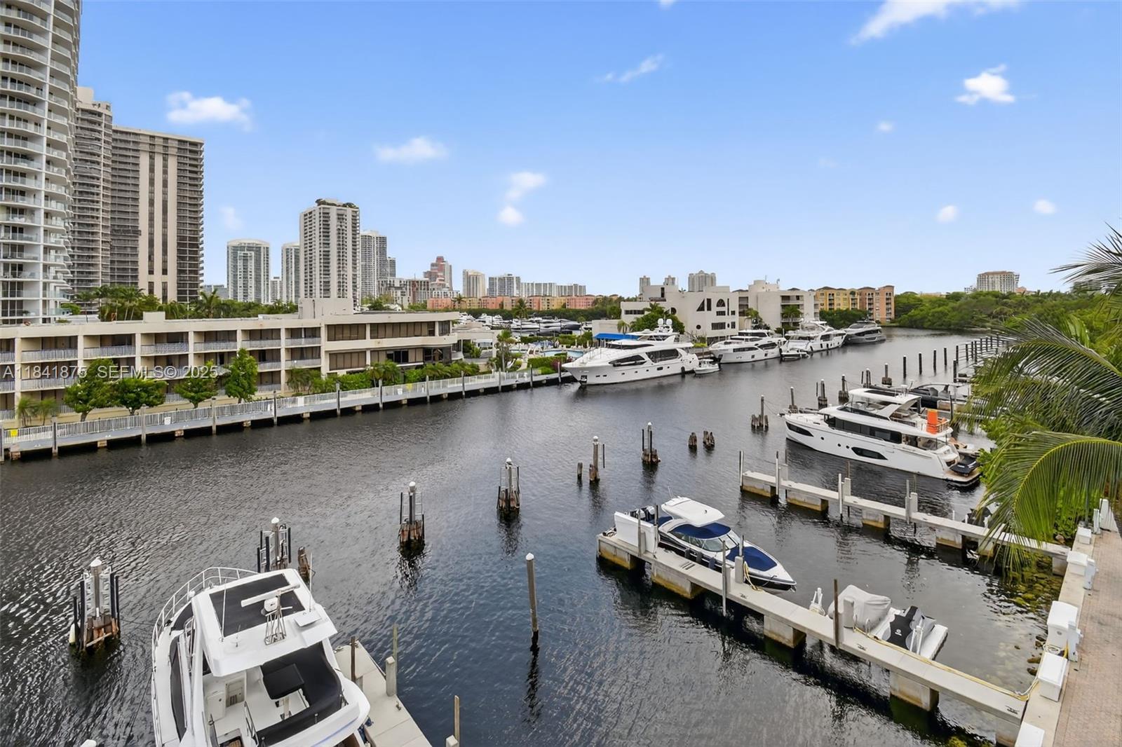 19925 NE 39th Pl Boat Slip, Aventura, FL 33180, Aventura