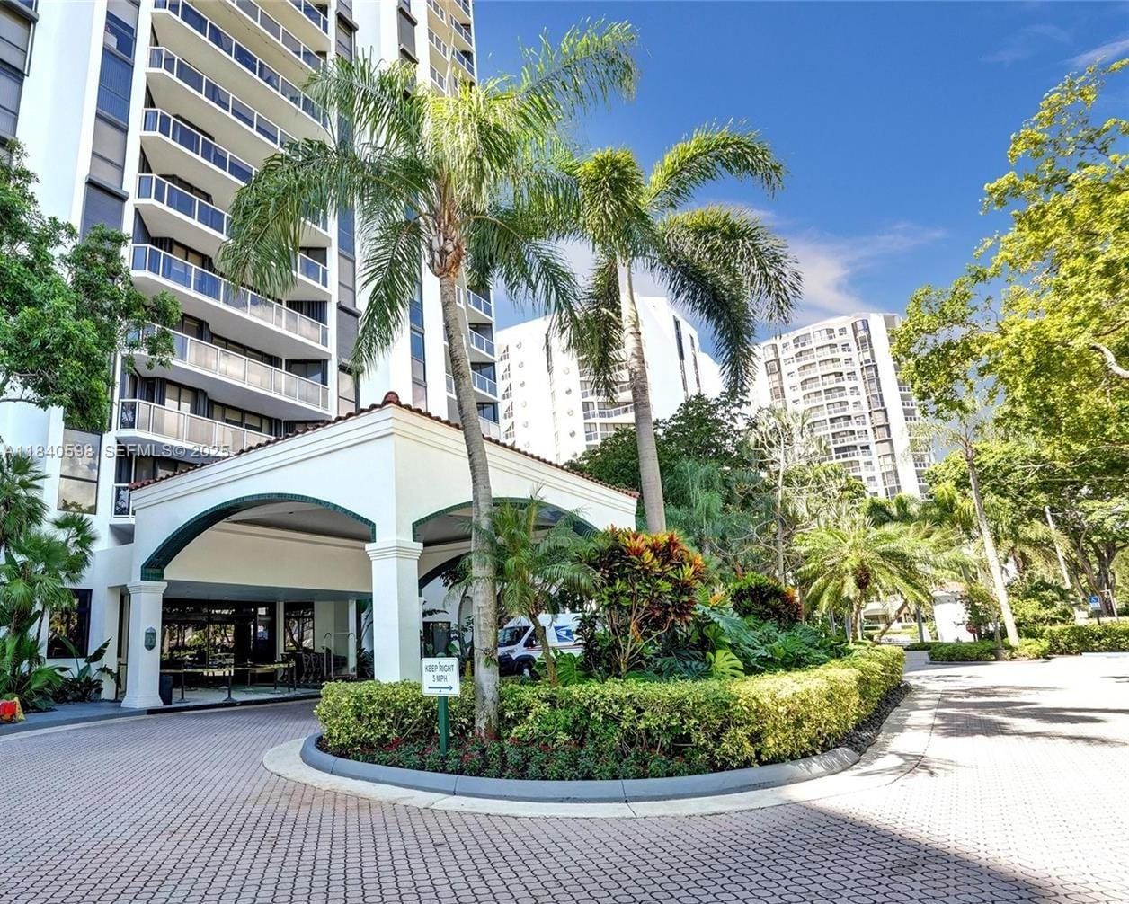 3640 Yacht Club Drive 1108, Aventura, FL 33180 photo 18