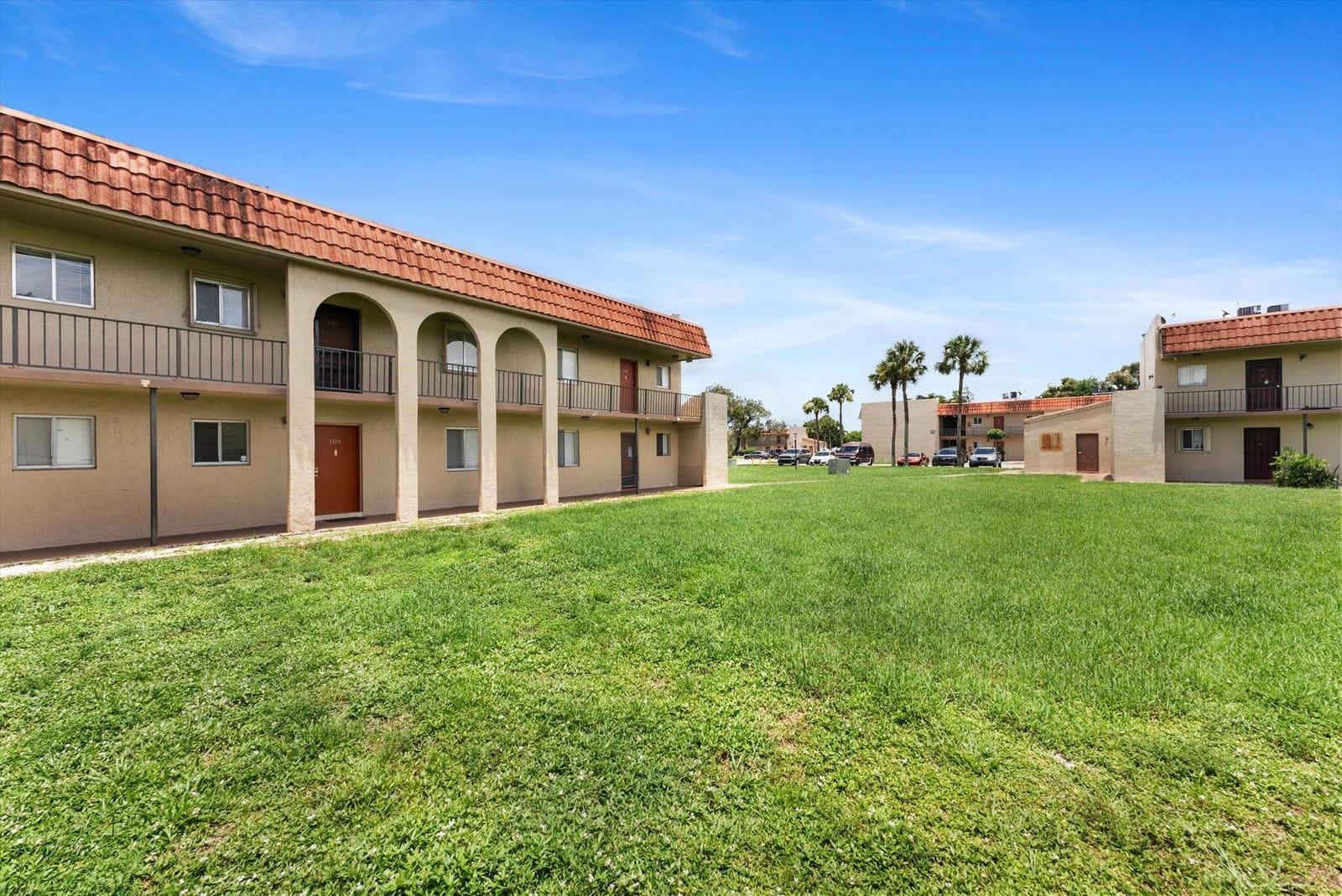 6100 Forest Hill Boulevard 209 — photo 3