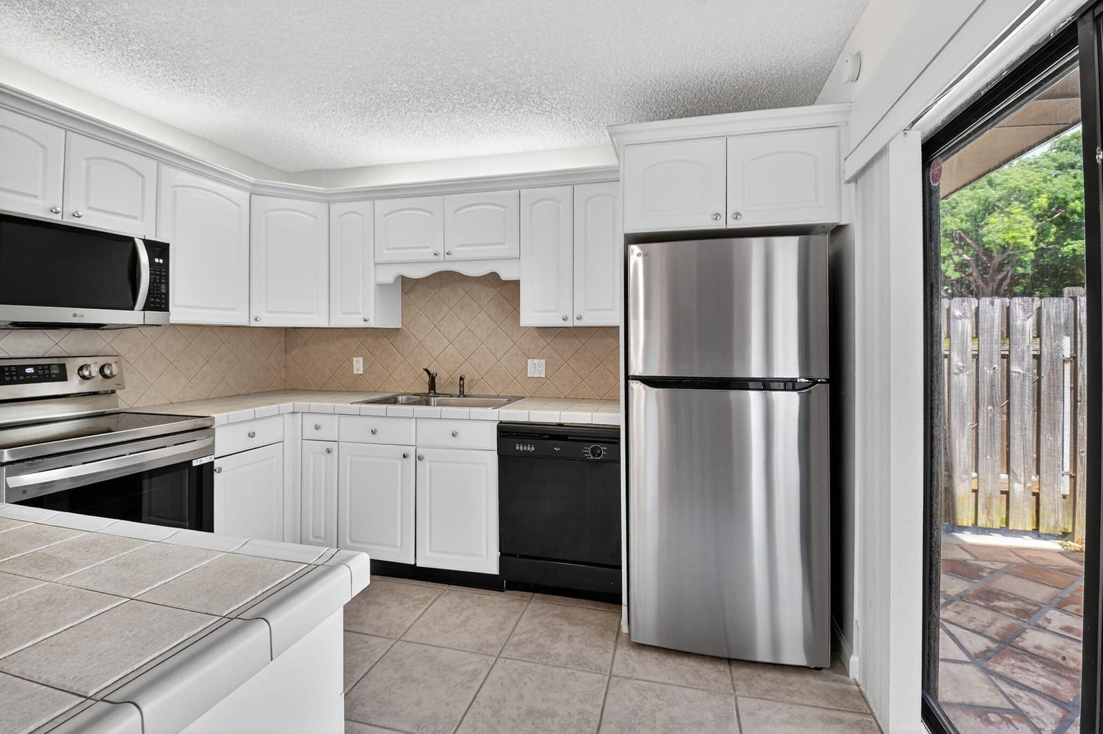 2907 SW 22nd Circle 39d, Delray Beach, FL 33445 photo 2