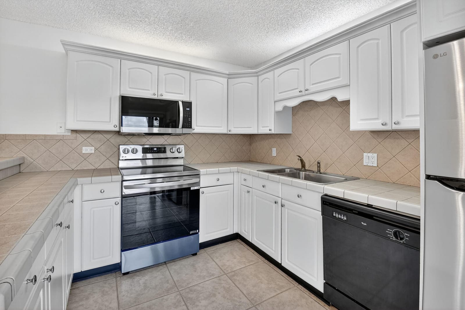 2907 SW 22nd Circle 39d, Delray Beach, FL 33445 photo 3