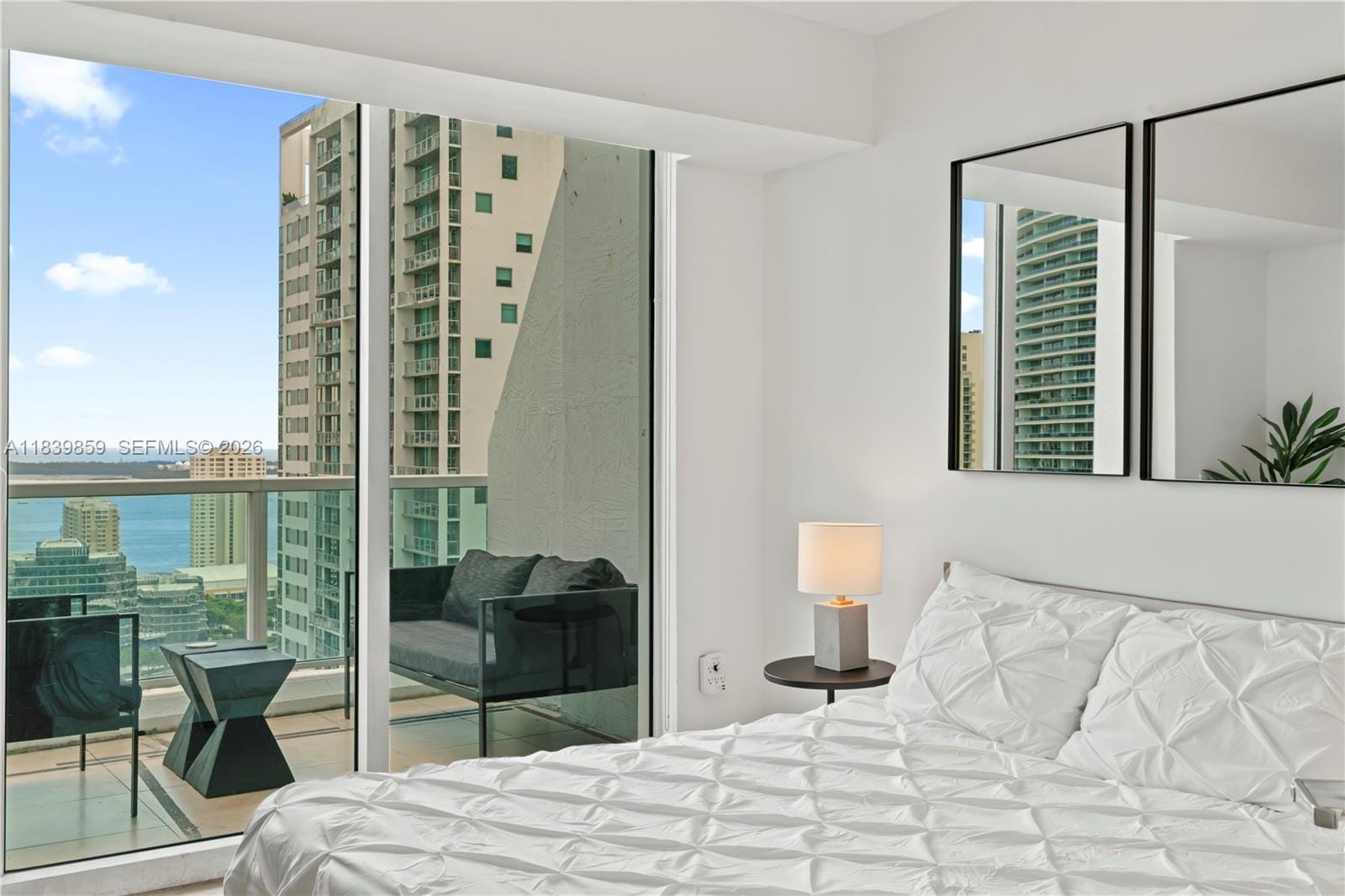 41 SE 5th Street 1901, Miami, FL 33131 photo 22