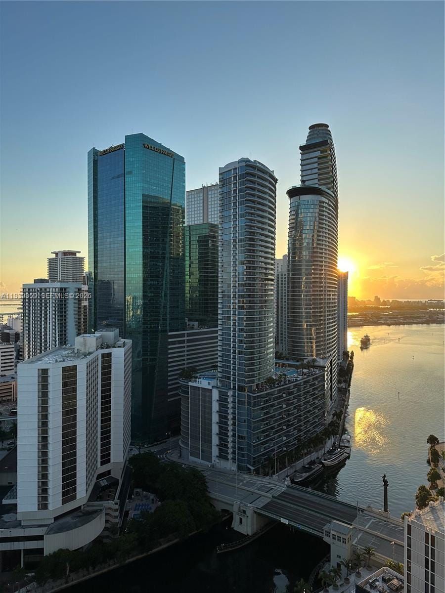 41 SE 5th Street 1901, Miami, FL 33131 photo 26