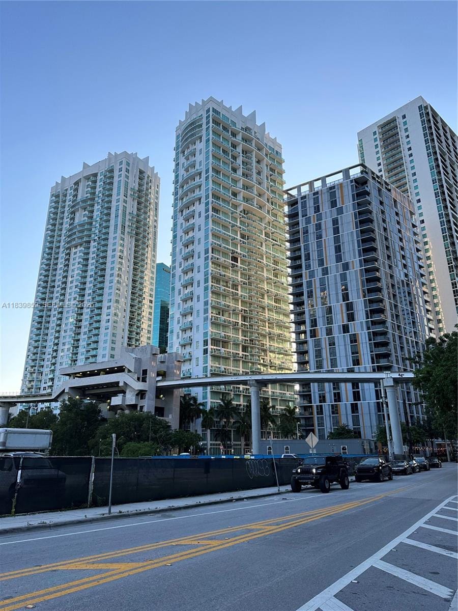 41 SE 5th Street 1901, Miami, FL 33131 photo 27