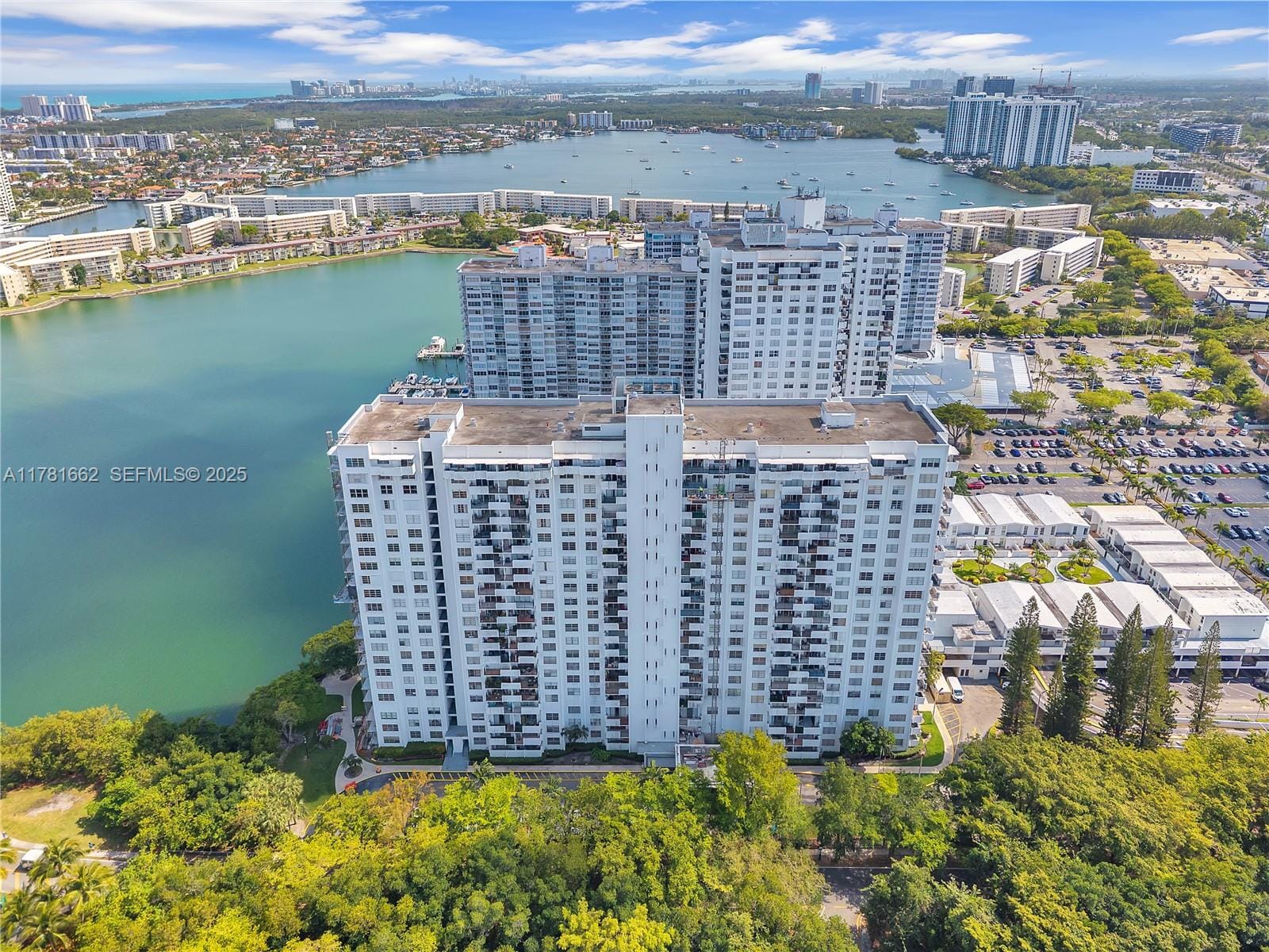 2780 NE 183rd Street 1517, Aventura, FL 33160