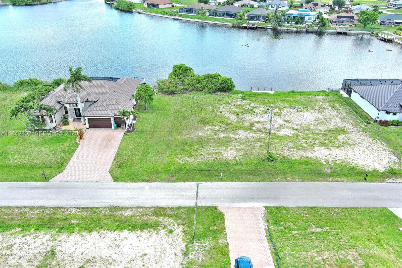 401 NW 24th Terrace — photo 12